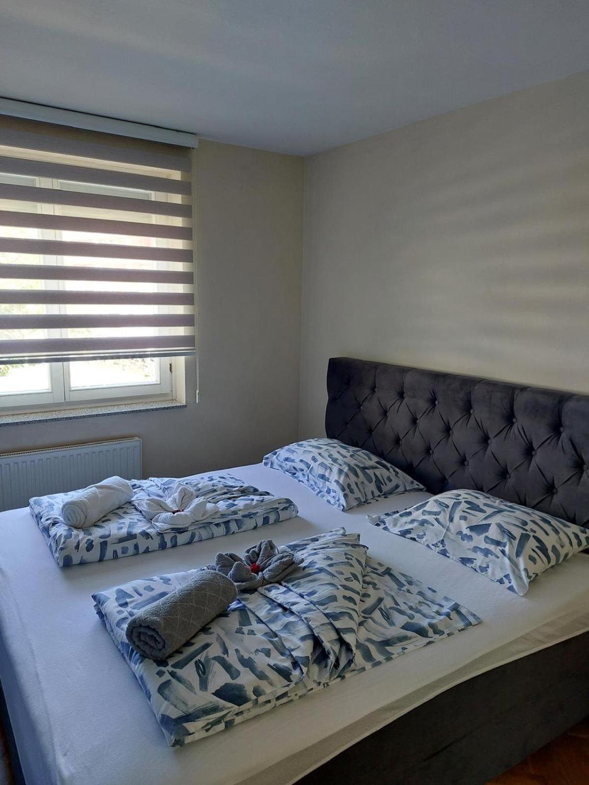 Apartament Lnb Lux Doboj Zewnętrze zdjęcie