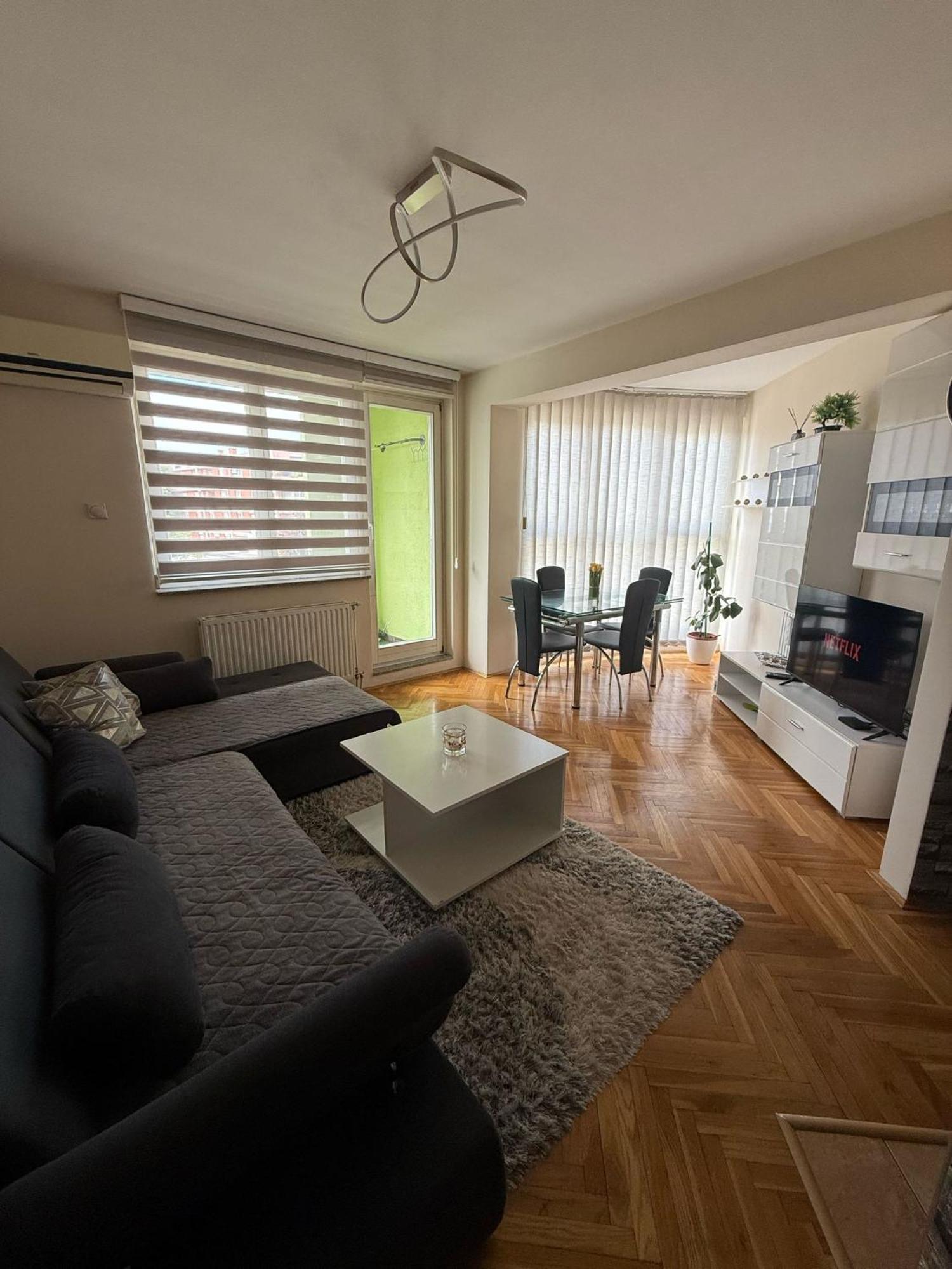 Apartament Lnb Lux Doboj Zewnętrze zdjęcie